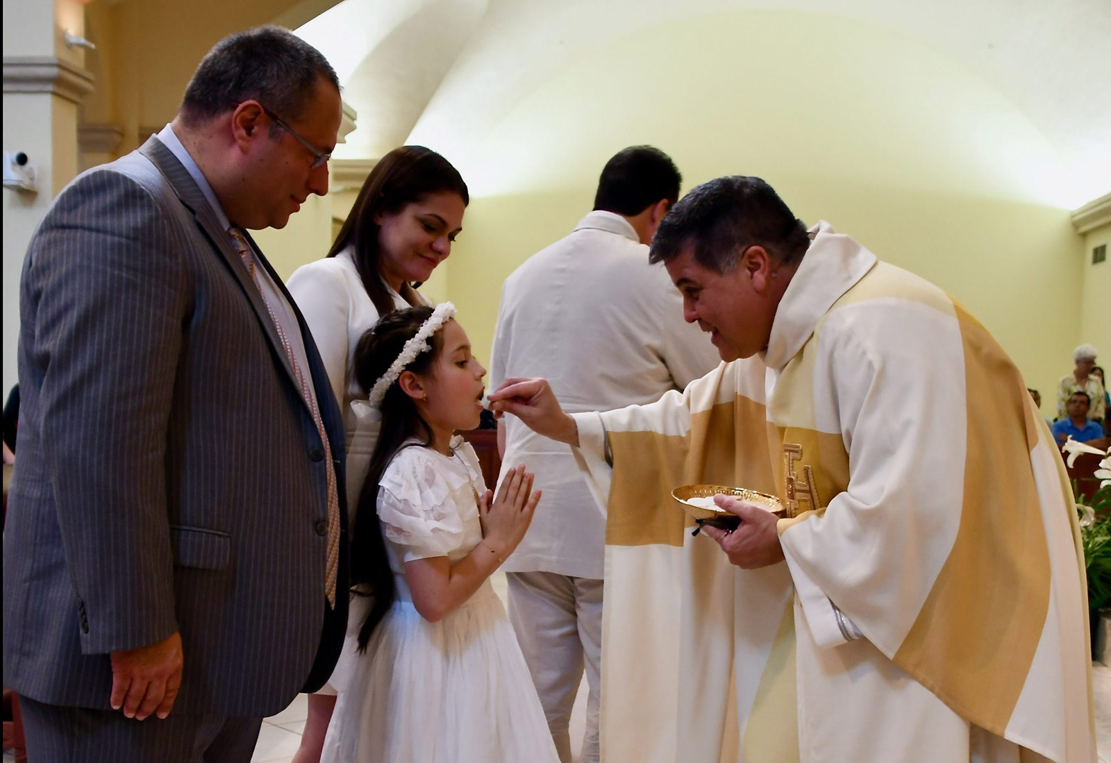 img-first-communion